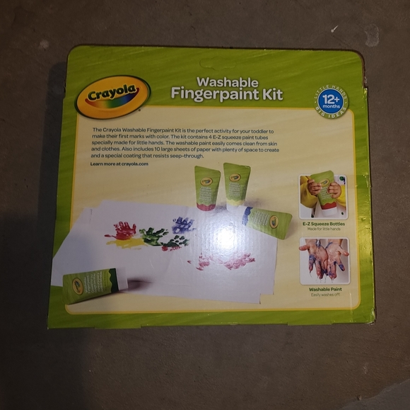 New In Box Crayola Stage 1 Washable Fingerpaint Paint KIT Set 4 TUBES & 10 PAGES - Picture 5 of 7